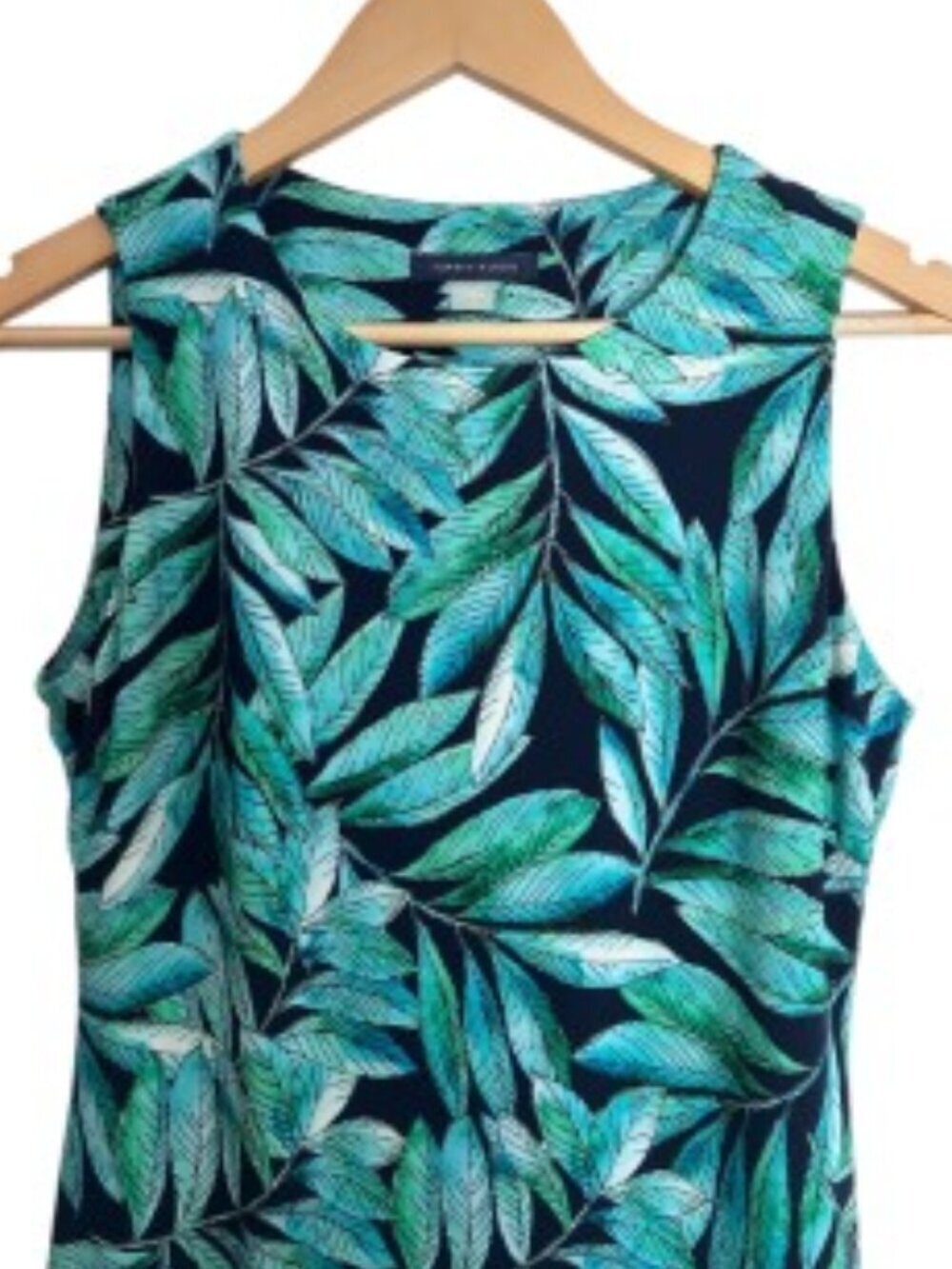 Tommy Hilfiger Tropical Print Sleeveless Dress 2 - Picture 4 of 4